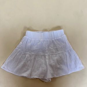 NEW white skort